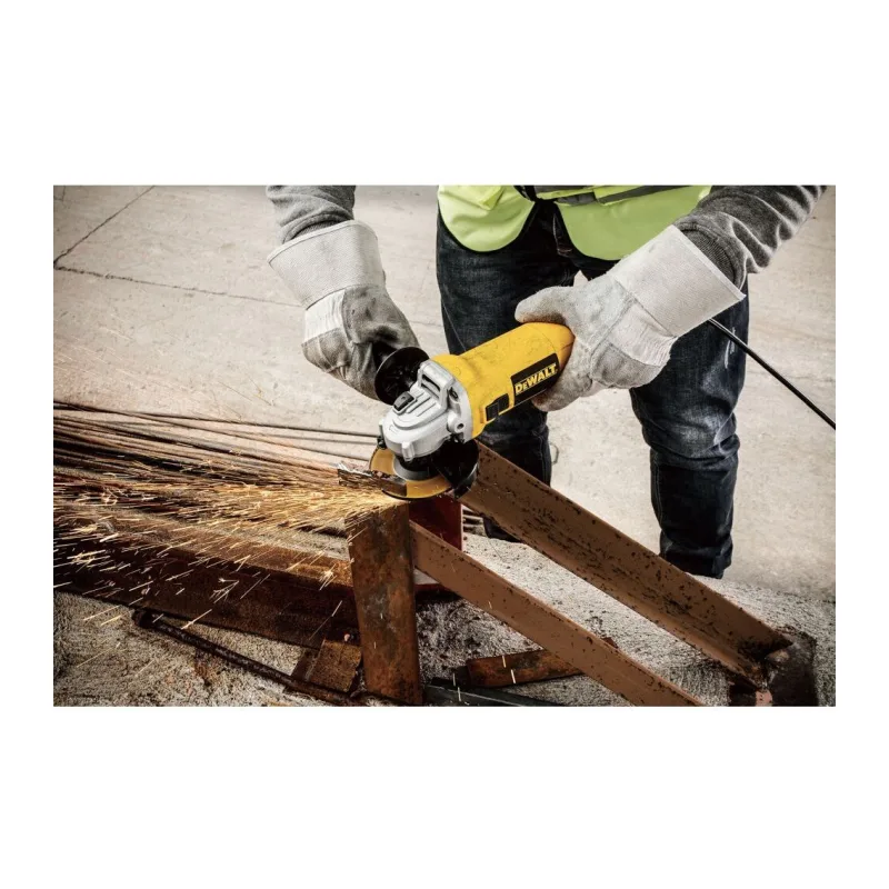 Угловая шлифмашина DeWalt DWE4117-QS