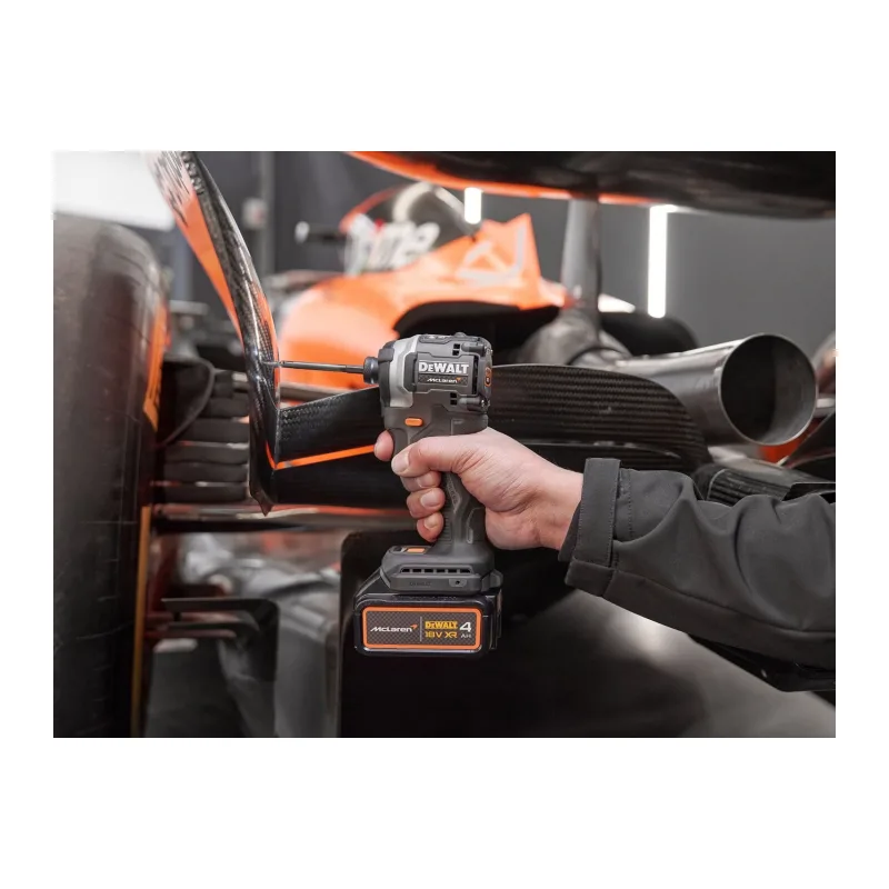 Винтоверт DeWalt DCF85MM1T-QW