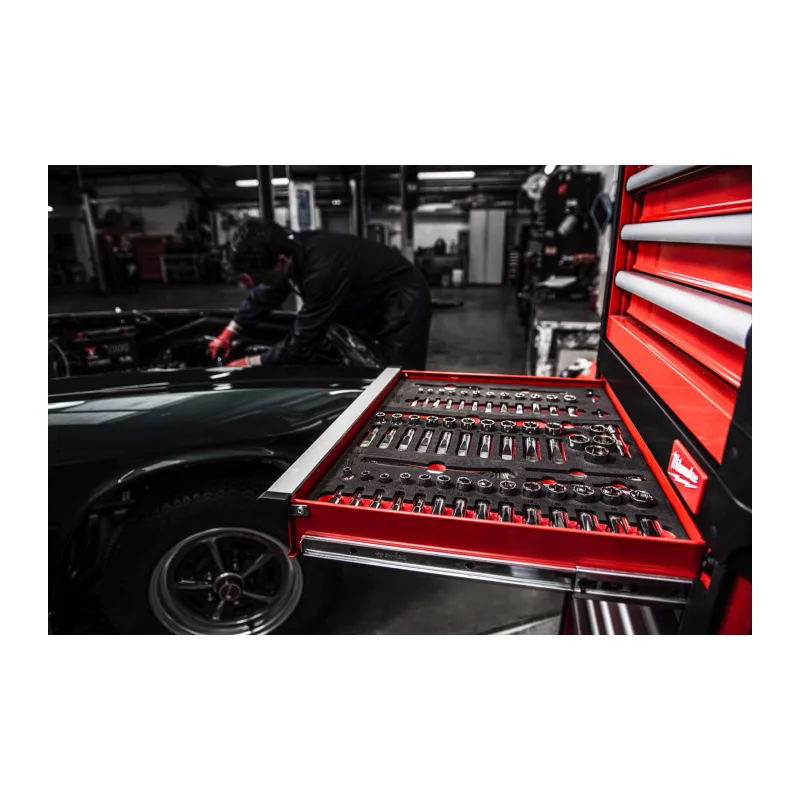 Набор трещотка с головками Milwaukee 4932479825