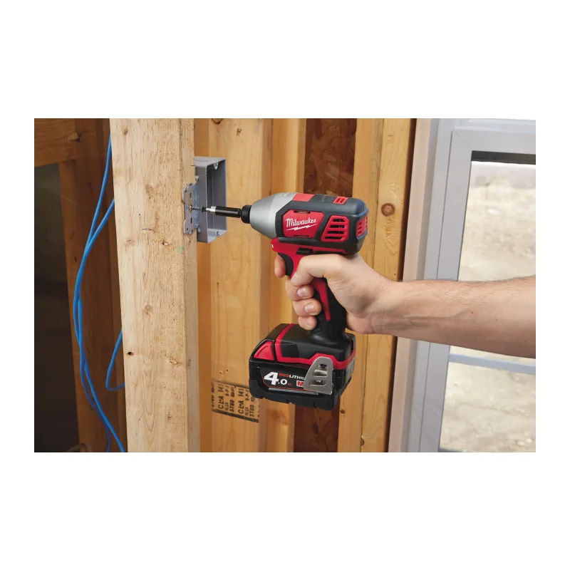 Винтоверт Milwaukee M18 BID-402C (4933443580)