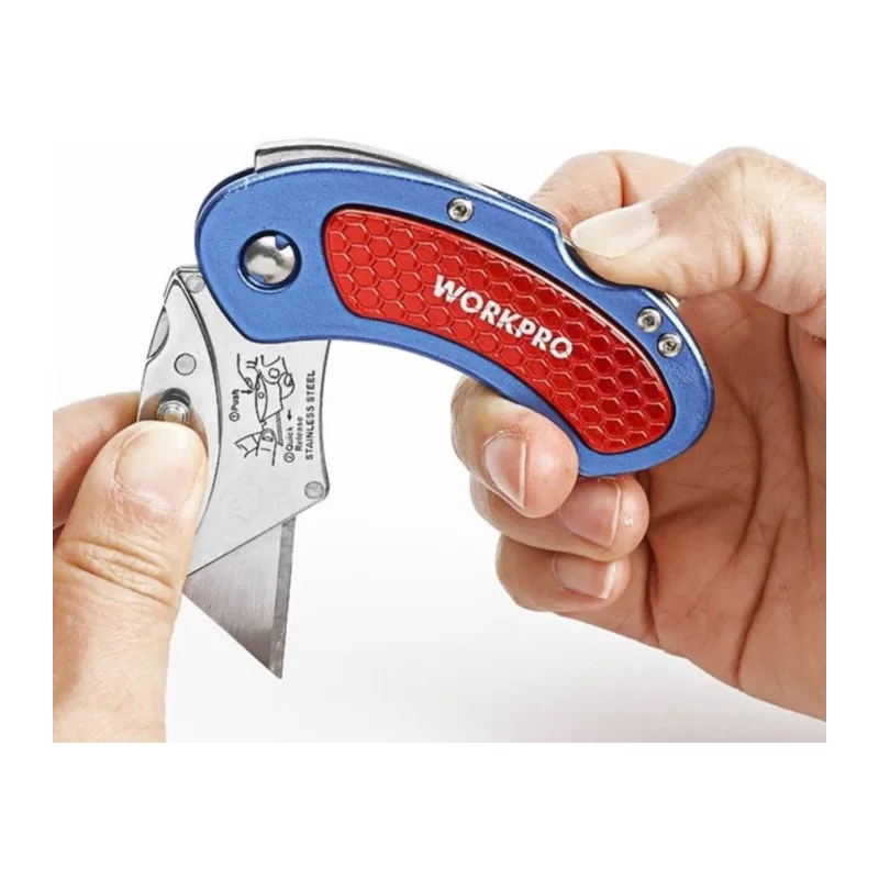 Нож строительный WorkPro WP211005