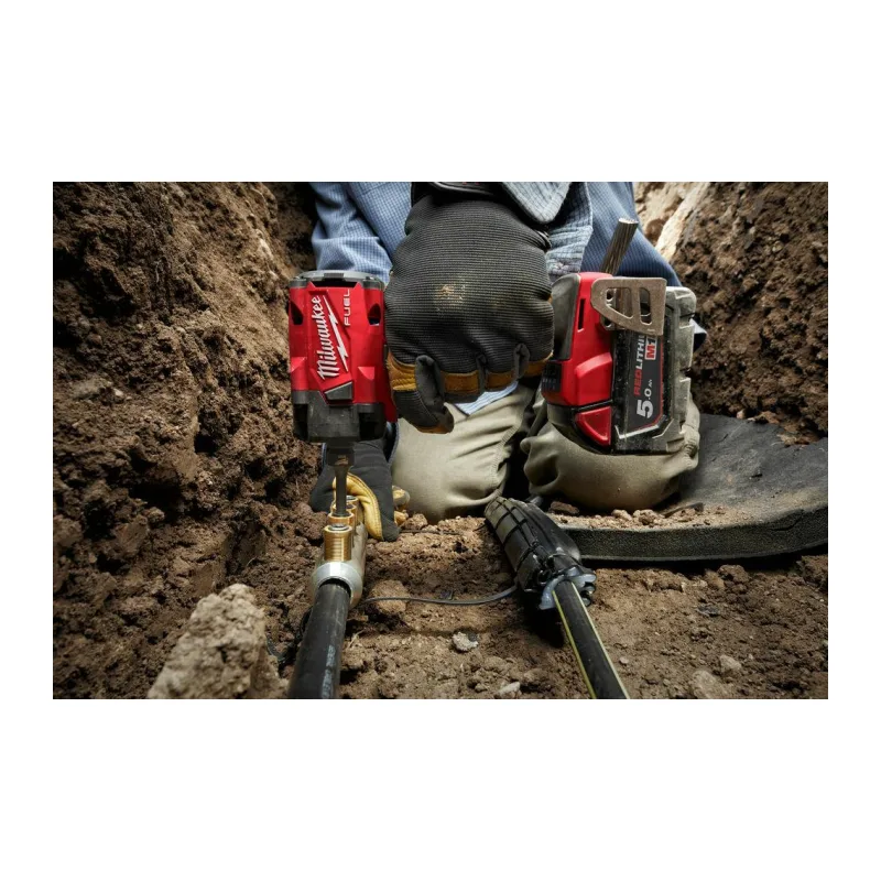 Гайковерт Milwaukee M18 FIW2F38-0X FUEL (4933478650)
